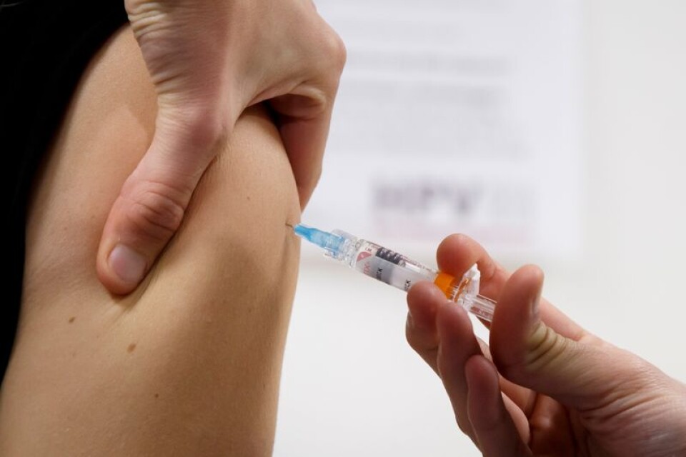Åtta av tio flickor är vaccinerade mot HPV som kan orsaka livmoderhalscancer.