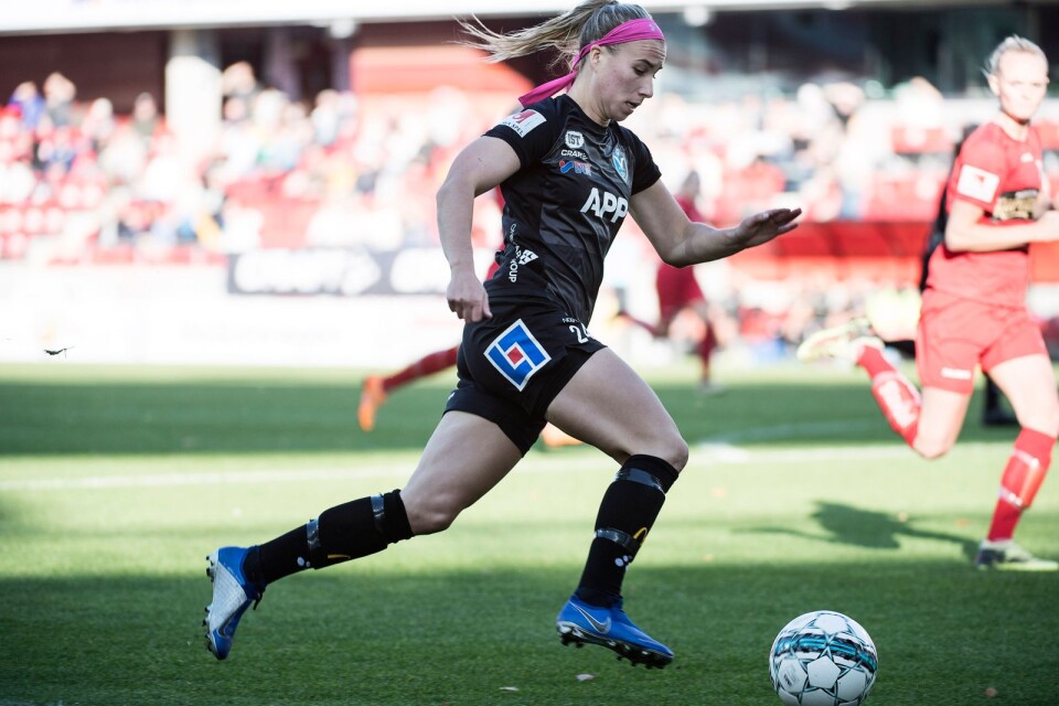 Jenna Hellstrom gjorde första målet mot Hammarby.
