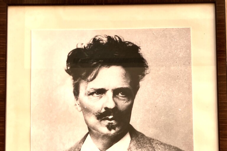 August Strindberg kändis i Ystads Allehandas spalter