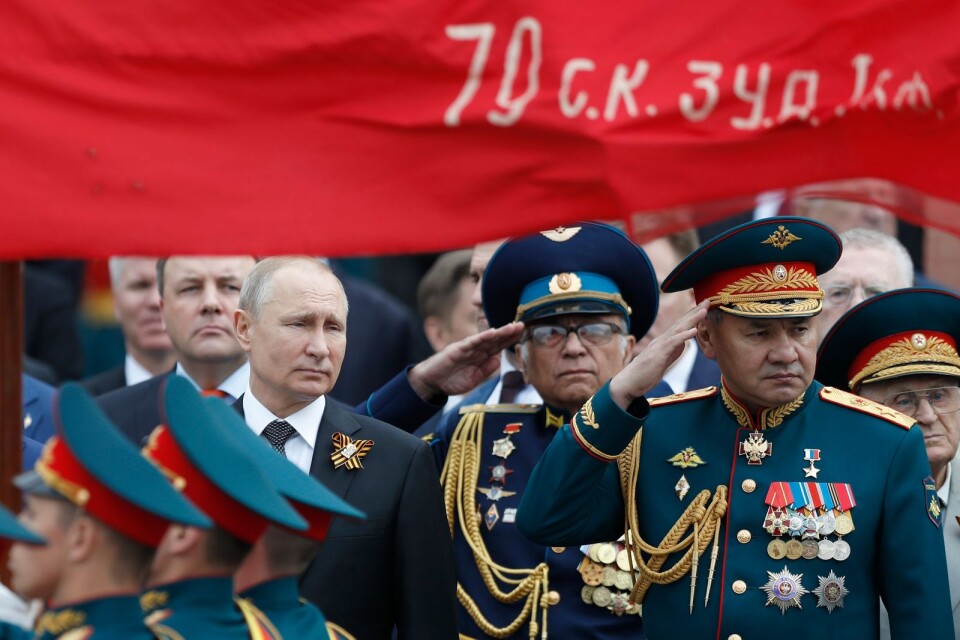 I Vladimir Putins imperiebyggande finns drömmen om att återförena förlorade delar till det ryska moderlandet. Skulle Belarus införlivas skulle det få förödande konsekvenser för demokratierna vid Östersjön.