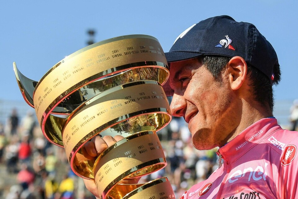 Ecuadors Richard Carapaz vann Giro d'Italia.