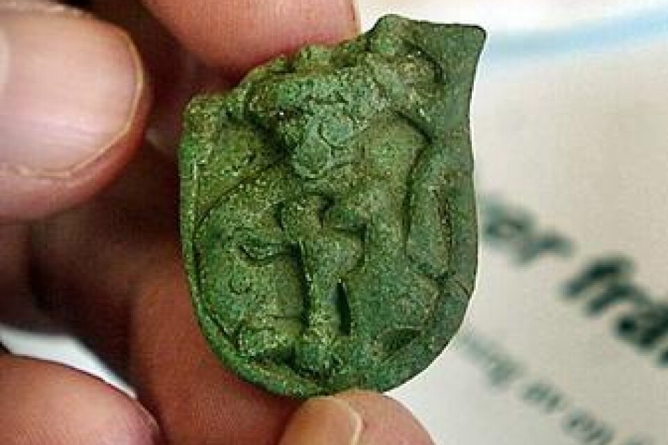 Ett treflikigt dräktspänne från 900-talet var ett av fynden i Kiaby.