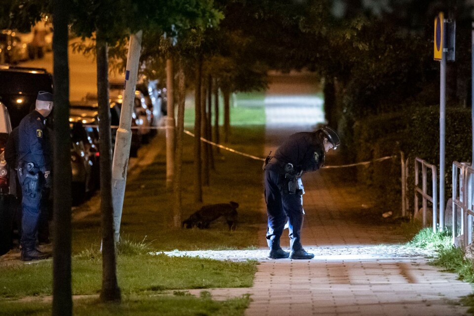 Polisen har spärrat en misstänkt brottsplats i Malmö.