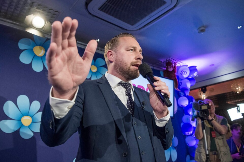 I förra veckan skrev Sverigedemokraternas gruppledare i riksdagen, Mattias Karlsson, ett uppmärksammat inlägg på Facebook. Han skrev bland annat ”Det finns bara två val, seger eller död. Det finns bara en väg och det är framåt.”