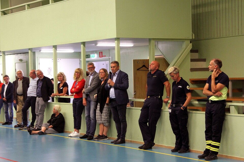 Representanter från Borgholms kommun, Åkerboskolan, Polisen och Räddningstjänsten informerade, gav stöd och svarade på frågor på onsdagskvällen.