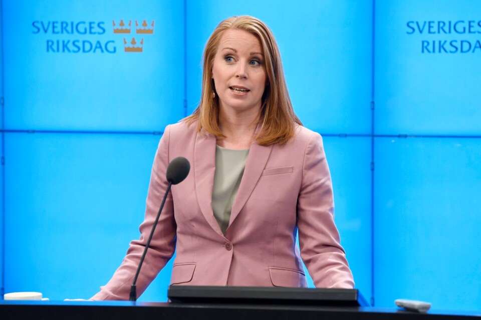Centerpartiets partiledare Annie Lööf (C) under en pressträff i riksdagens presscenter efter sitt möte med talmannen.