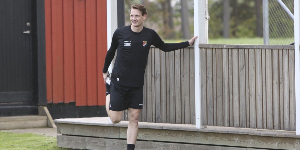 Ett glädjeämne är att lagkaptenen Linus ”Åsarp” Johansson är tillbaka i spel.