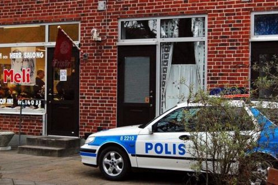 Åter igen ett rånförsök mot ett mindre företag i Trelleborg, denna gång mot frisersalongen Meli på Ripatorget. Bild: Lasse Bryggare