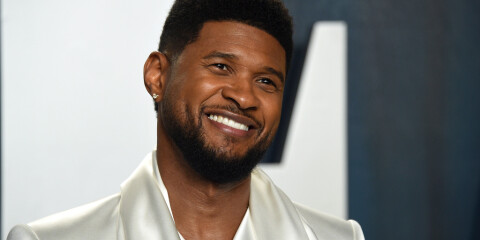 Usher spelar på Super Bowl. Arkivbild.