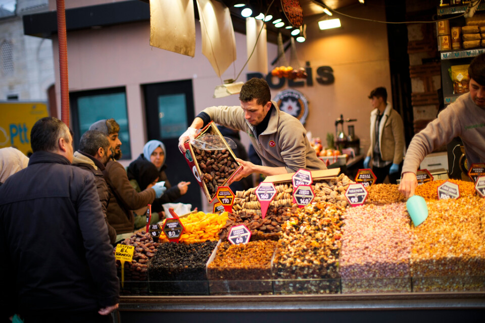 Försäljning pågår i centrala Istanbul.