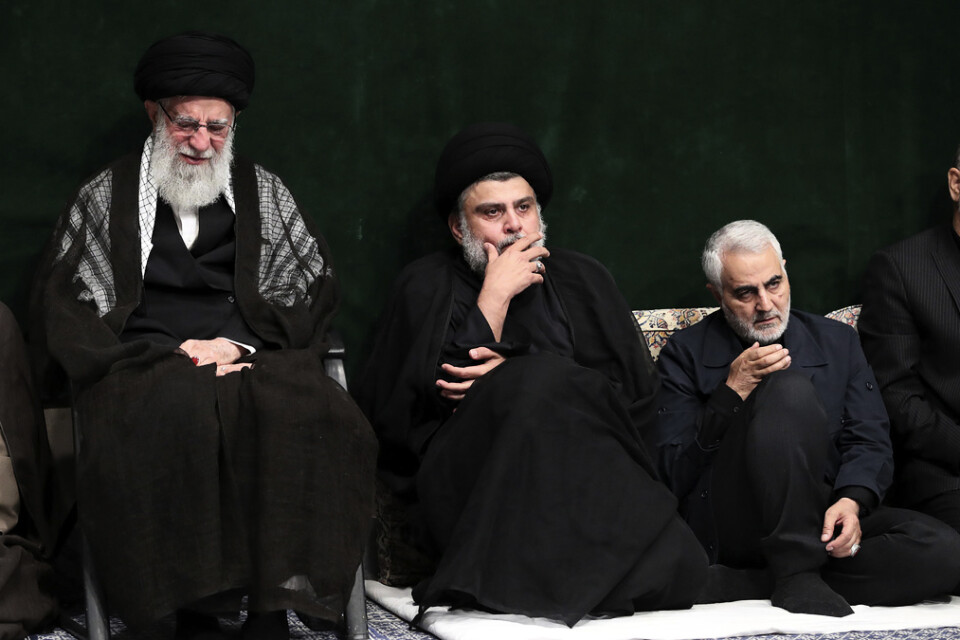 Irans högste ledare, ayatolla Ali Khamenei, den irakiske mäktige shiapredikanten Muqtada al-Sadr och Qassem Soleimani. Bilden togs i september i fjol.