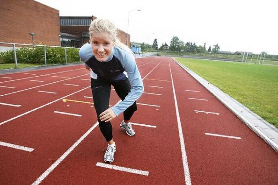 Klara, färdiga, gå! Patricia Wiedel river av sitt sista träninspass på Östervångsstadion innan hon går i vila inför helgens tävlingar i Göteborg. BILD: Malin Palm