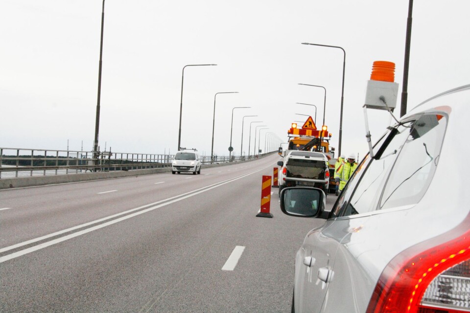 Från måndag den 21 januari till fredag 1 februari kommer Trafikverket att reparera en skada på broräcket på Ölandsbron.