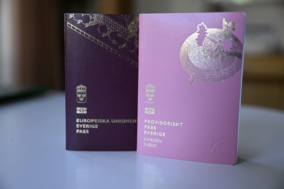 Packa passet för snart försvinner möjligheten att få ett provisoriskt pass utfärdat på Arlanda. Arkivbild.