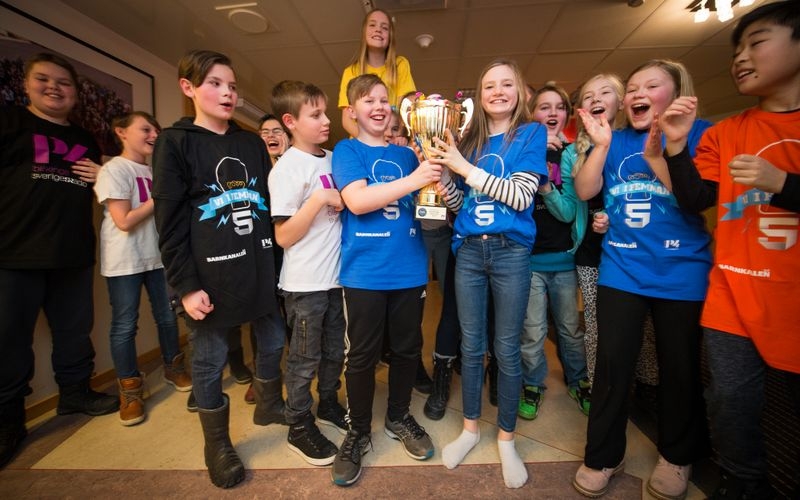 Final i Vi i femman. Femteklassarna från Karlskrona Montessorifriskola tog sig till stora finalen. Sigrid Tyrberg och Malte Gamelius