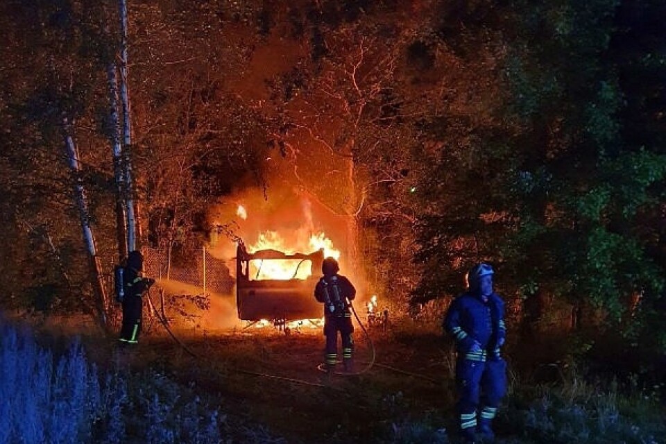 Räddningstjänsten kallades ut till husvagnsbranden på Södra Portgatan i Osby, natten till den 14 juli i år.