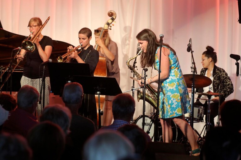 Ystad jazzfestival: Elin Larssons nya septett spelade så sältan stänkte