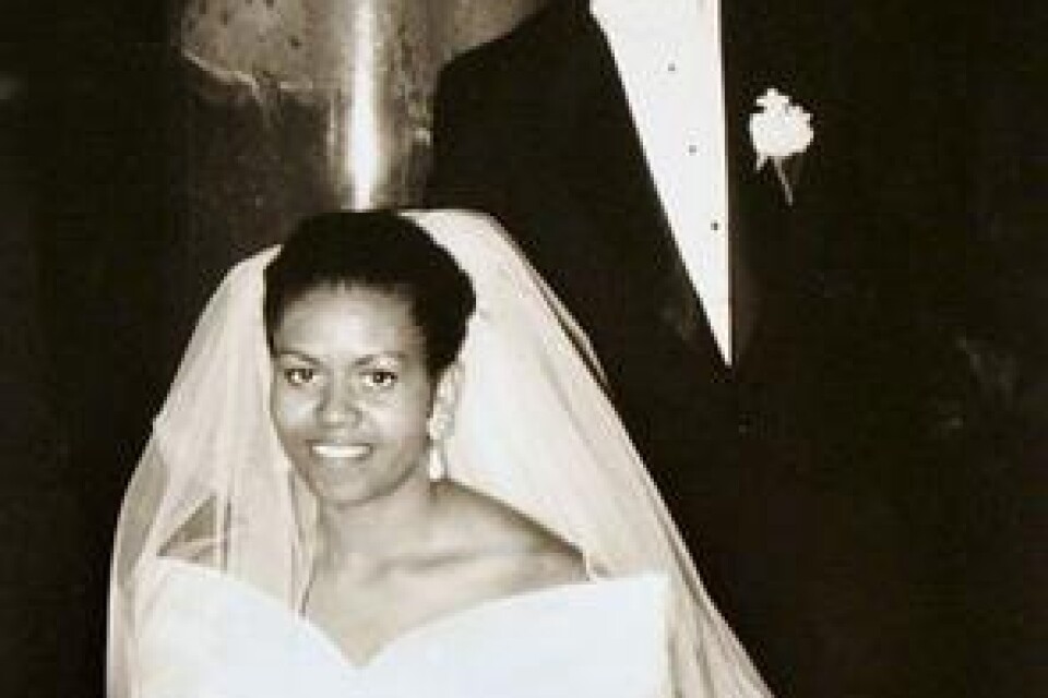 Barack Obama gifter sig med Michelle Robinson, oktober 1992.