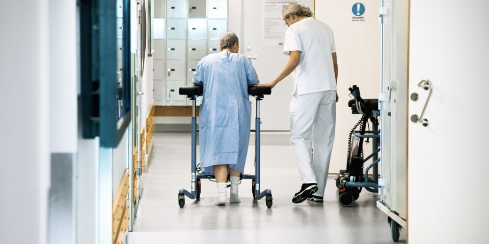 Det finns omkring 210|000 personer med sjuksköterskelegitimation i Sverige.