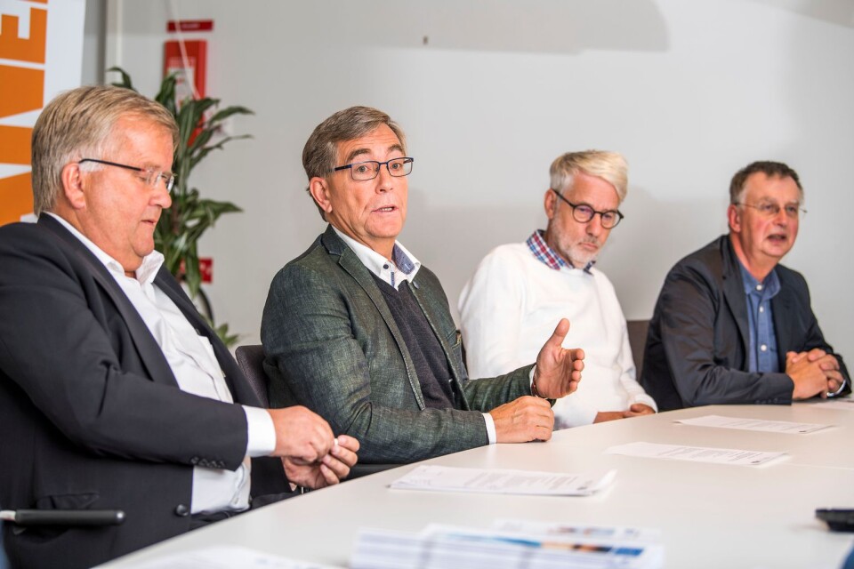 Erik Lindborg (KD) , Alexander Wendt (M), Nils Ingmar Thorell (L) och Lars Karlsson (C) när den nya alliansen presenterades förra veckan.