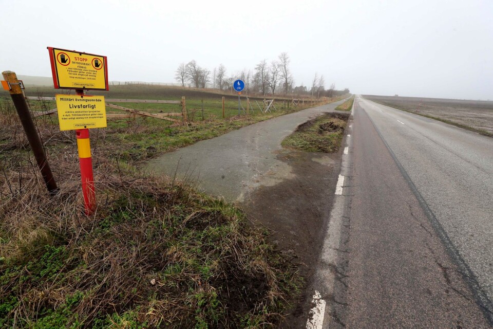 Nuvarande cykelväg slutar strax före Hammars by och på samma vis precis söder om Skillinge. I stället för att fortsätta bygga längs landsvägen skulle man kunna knyta ihop olika mindre vägar och stigar till en cykelled, menar Pelle Unden.