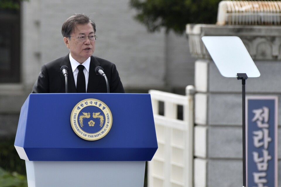 Sydkoreas president Moon Jae-In välkomnar inbjudan till G7 från president Donald Trump.