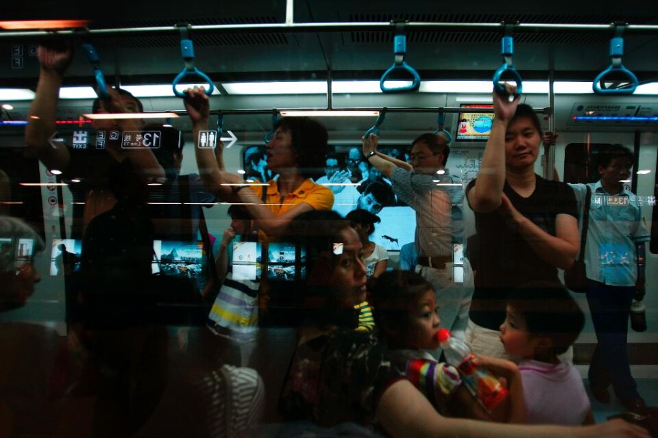 Fem kvinnor som hade planerat demonstrationer mot sexuella trakasserier i kollektivtrafiken hålls fängslade i Kina. - Det här är helt orimligt. Ingen av dem har brutit mot lagen, säger Wang Qiushi, en av kvinnornas advokat. Kvinnorna planerade demonstra