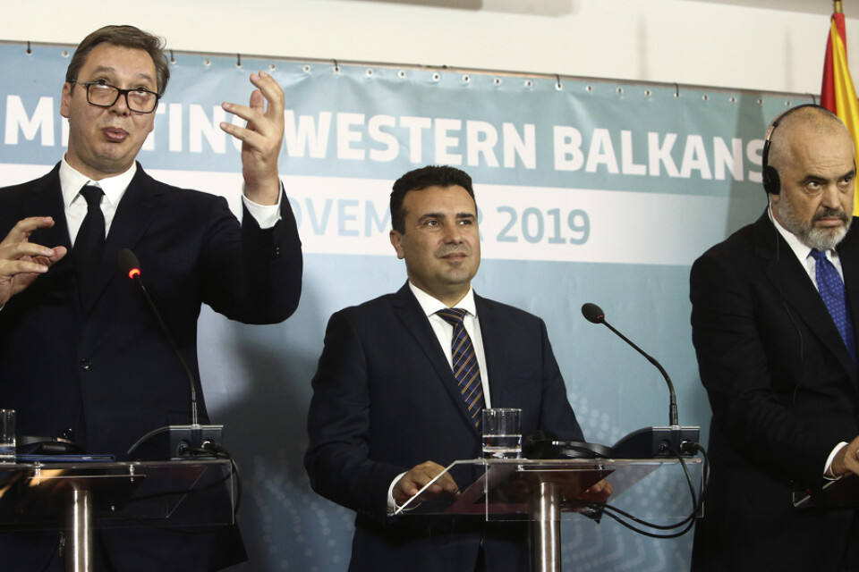 Från vänster: Serbiens president Aleksandar Vucic, Nordmakedoniens premiärminister Zoran Zaev och Albaniens premiärminister Edi Rama.