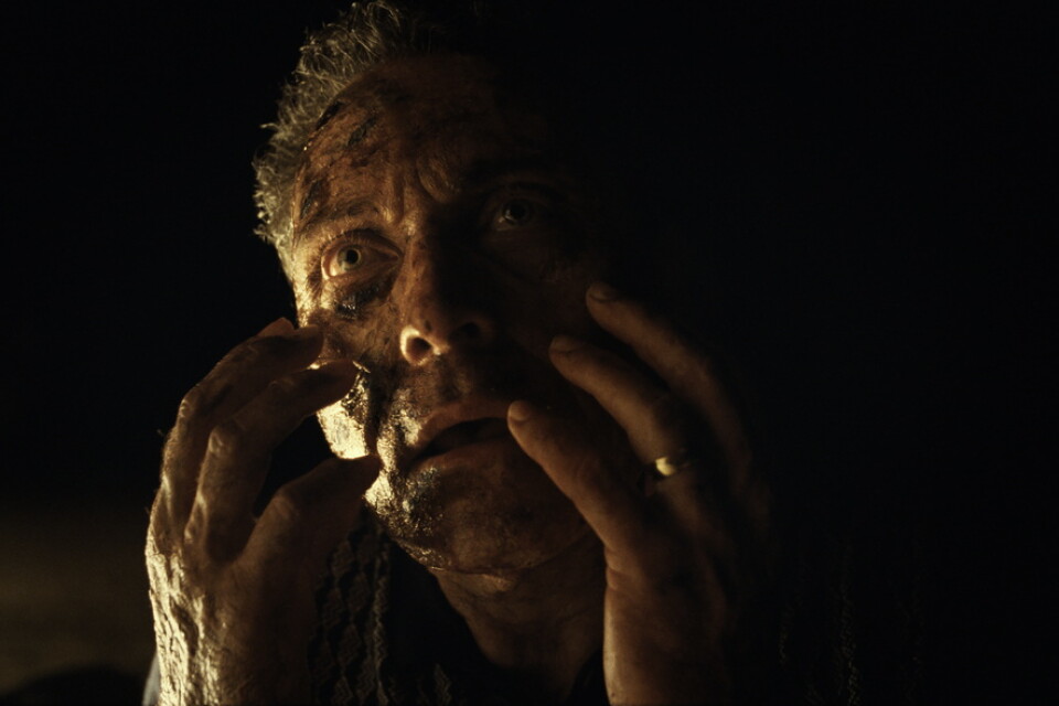 I M. Night Shyamalans nya film "Old" åldras rollfigurerna ovanligt fort. Pressbild.