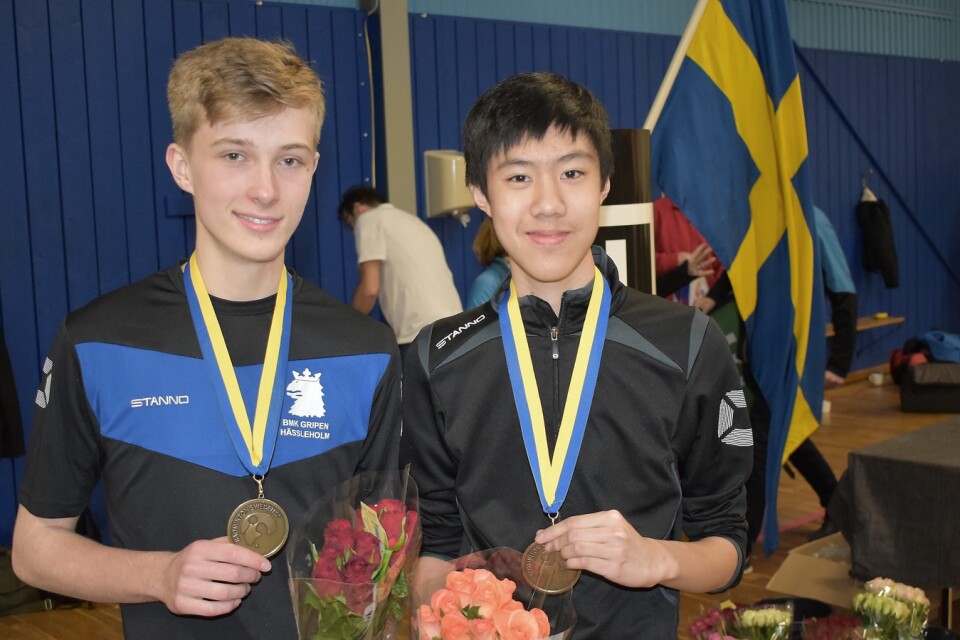 Gripens Tim Mörck tog SM-brons tillsammans med Kewin Thai från Christianstads Badmintonklubb i dubbel HU17.