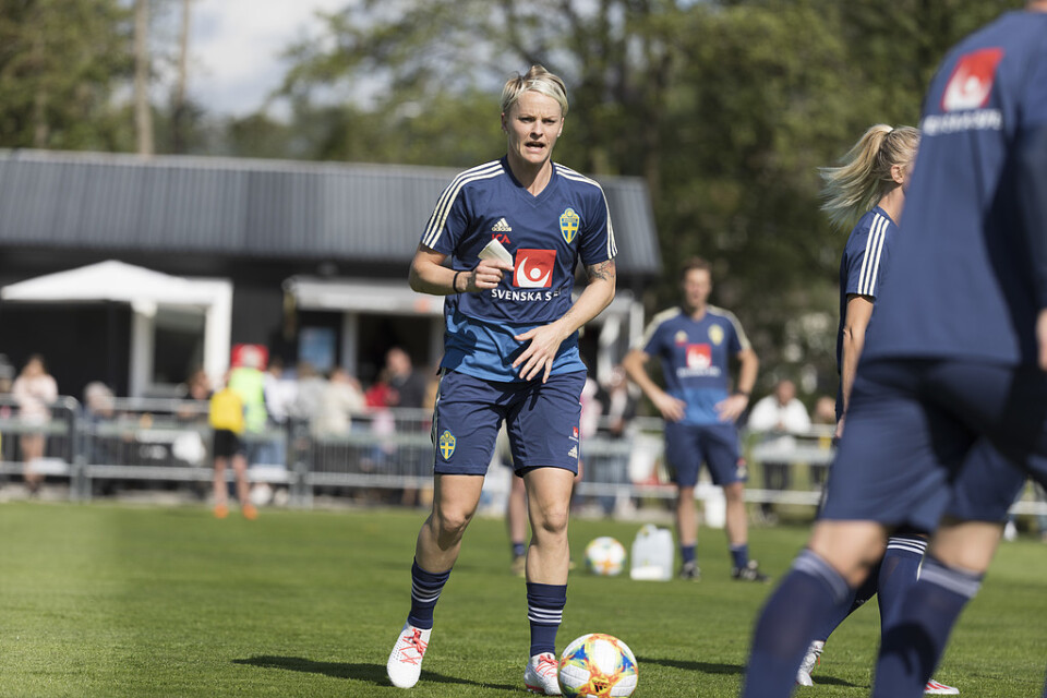 Nilla Fischer tränar på Örebäcksvallen i Båstad under lördagen.
