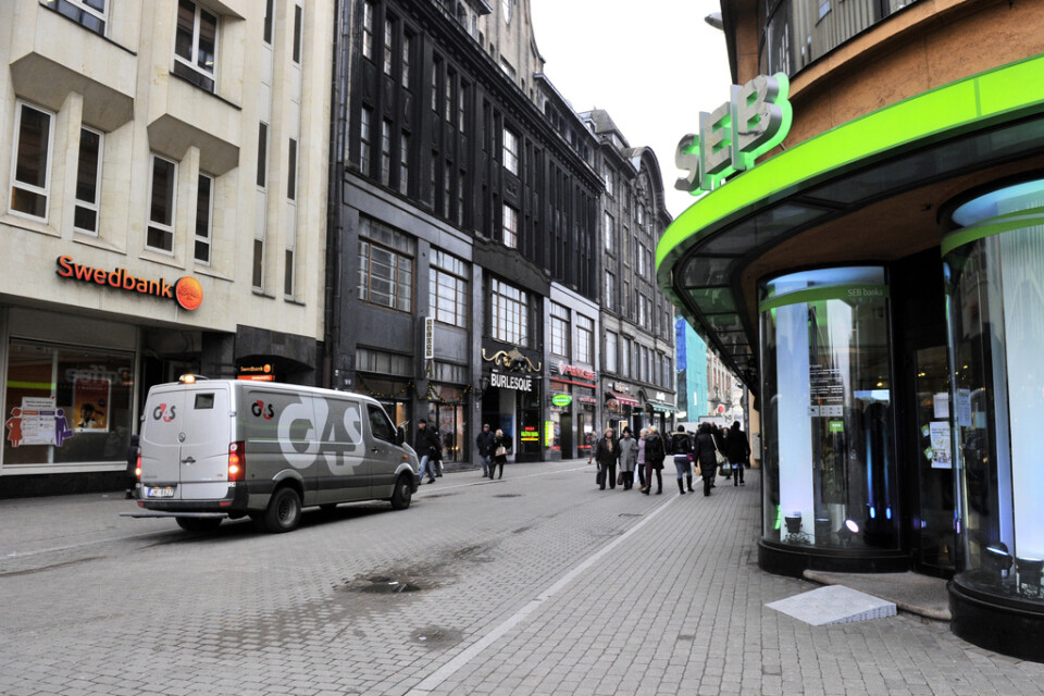 Ny lettisk bankskatt hotar de svenska storbankerna SEB och Swedbank. Arkivbild