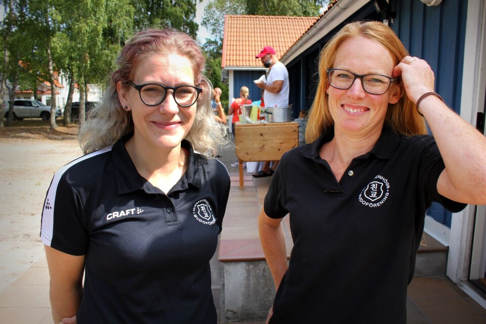 Ann Sofi Einbjörn och Karin Ogenbäck som anordnar årets sommarläger.