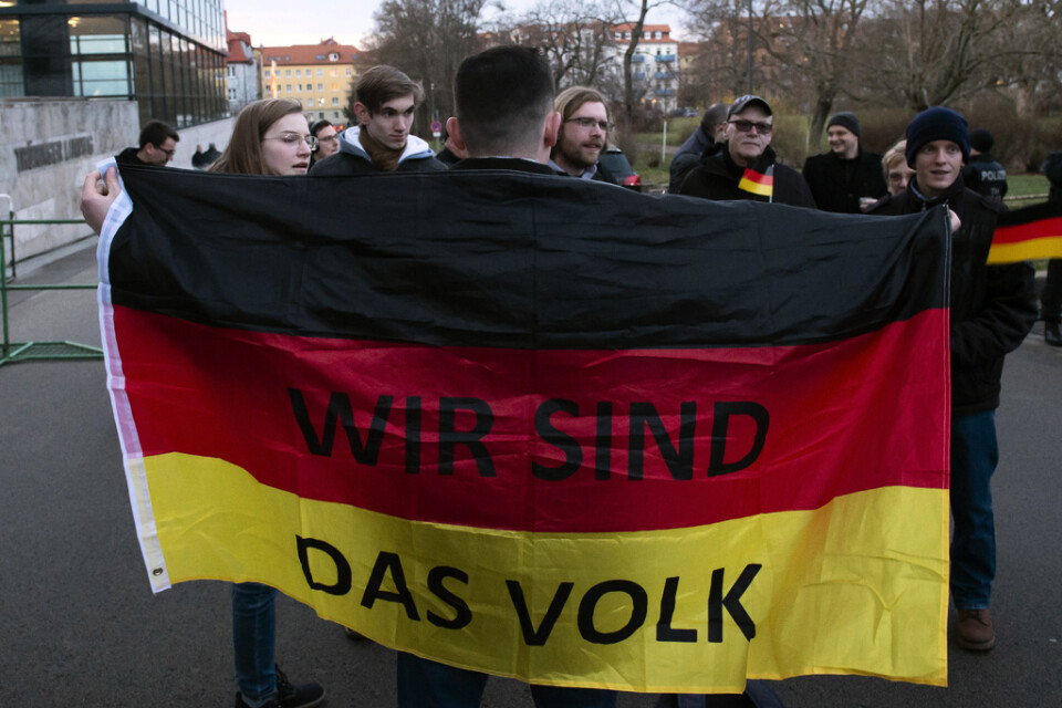"Vi är folket". AFD arrangerade en demonstration i Thüringens huvudstad Erfurt mot vad ytterhögerpartiet anser vara ett övergrepp på demokratin.