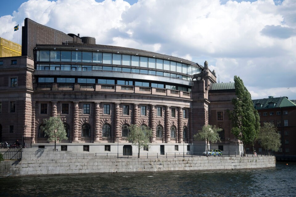Riksdagshuset i Stockholm där det parlamentariska läget är annorlunda jämfört med för några år sen.Foto Henrik Montgomery/TT kod 10060