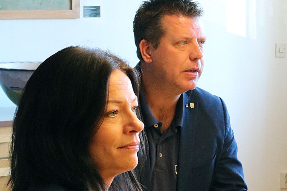 Matilda Wärenfalk (S) blev 2:e vice ordförande i Ölands kommunalförbund, något som Henrik Yngvesson (M) inte anser är rätt.