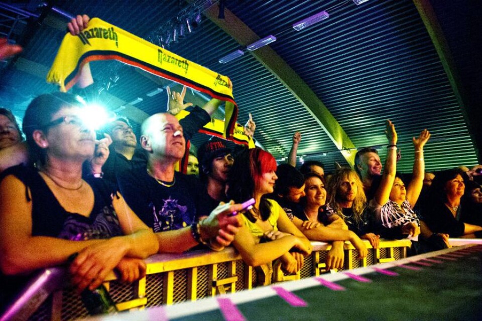 550 besökare tog sig till Östersjöhallen för att se hårdrockarbandet Nazareth spela sina hits.