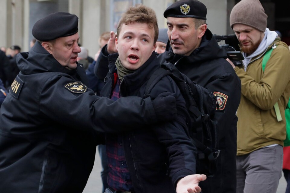 Journalisten Raman Pratasevitj greps av polis i Minsk under en demonstration mot diktatorn Aleksandr Lukasjenko 2017.