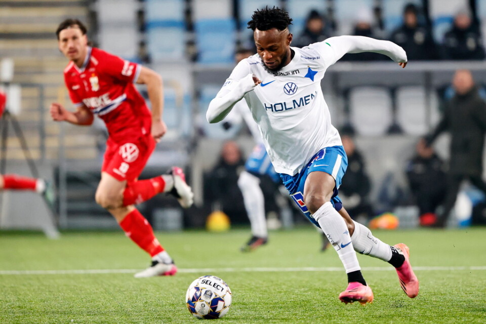 Samuel Adegbenro lämnar IFK Norrköping. Arkivbild