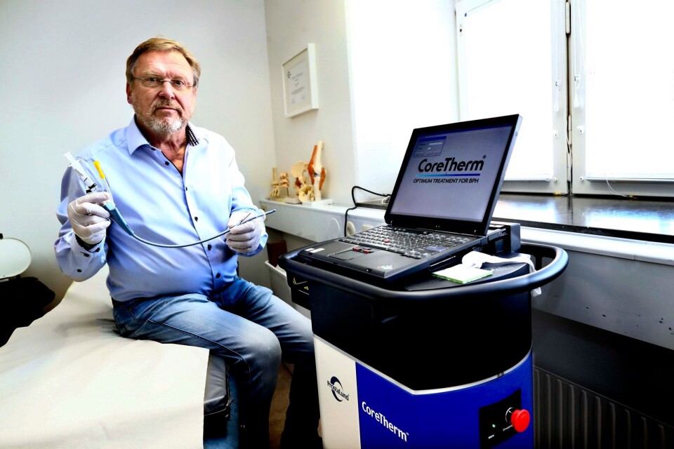 Sonny Schelin,urolog i Kalmar, har tillsammans med Magnus Bolmsjö, docent och fysiker i Lund, tagit fram en värmebehandling som botar patienter med förstorad prostata.