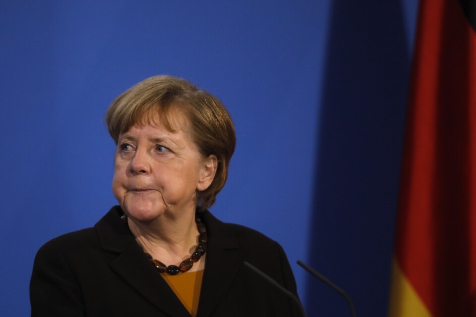 Tysklands förbundskansler Angela Merkel ska samtala med Rysslands president Vladimir Putin om köp av det ryska vaccinet Sputnik V. Arkivbild.
