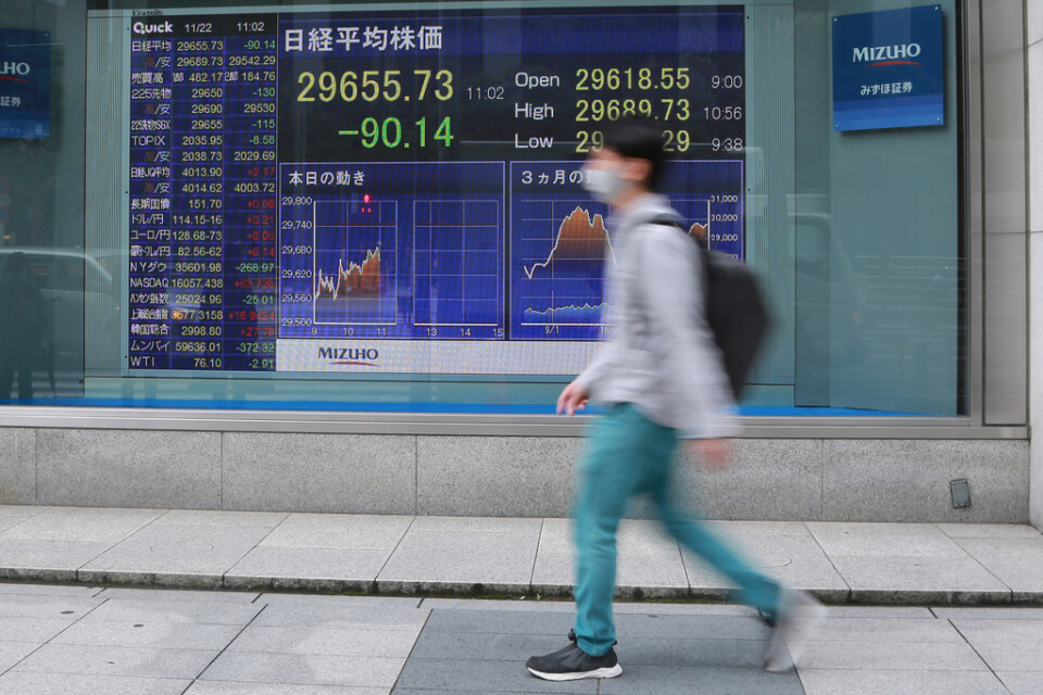 Tokyobörsen tar täten i nedgången i Asien. Arkivbild.