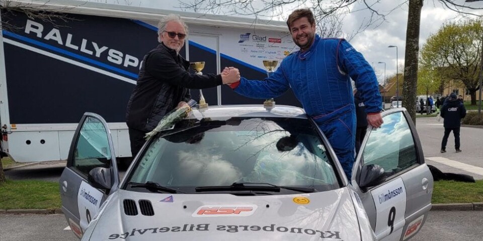 Bildtext: Michal Pincziakowski t.h och KG Eriksson gjorde en imponerande körning i Hörby och tog klassegern.