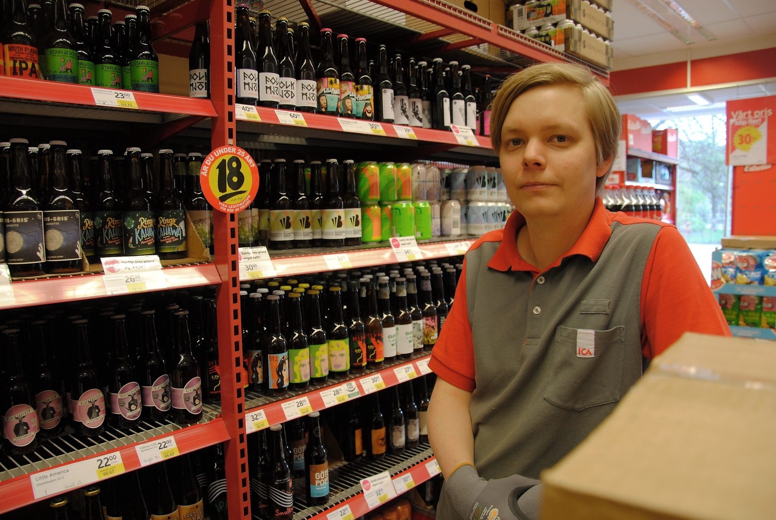 När Mikael Persson blev pappa ville han fortsätta dricka god öl men utan alkohol. Så vaknade intresset för folköl.