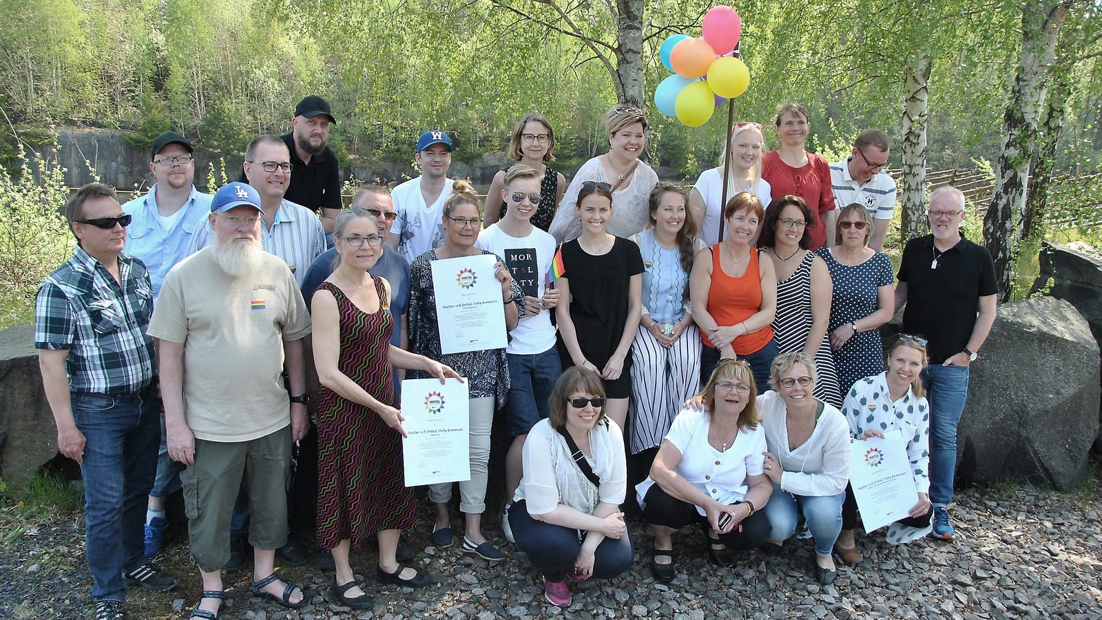 Lönsboda 2017-05-19. Kultur och fritid hbtq-certifieras och firar detta vid Svarta Bergen.