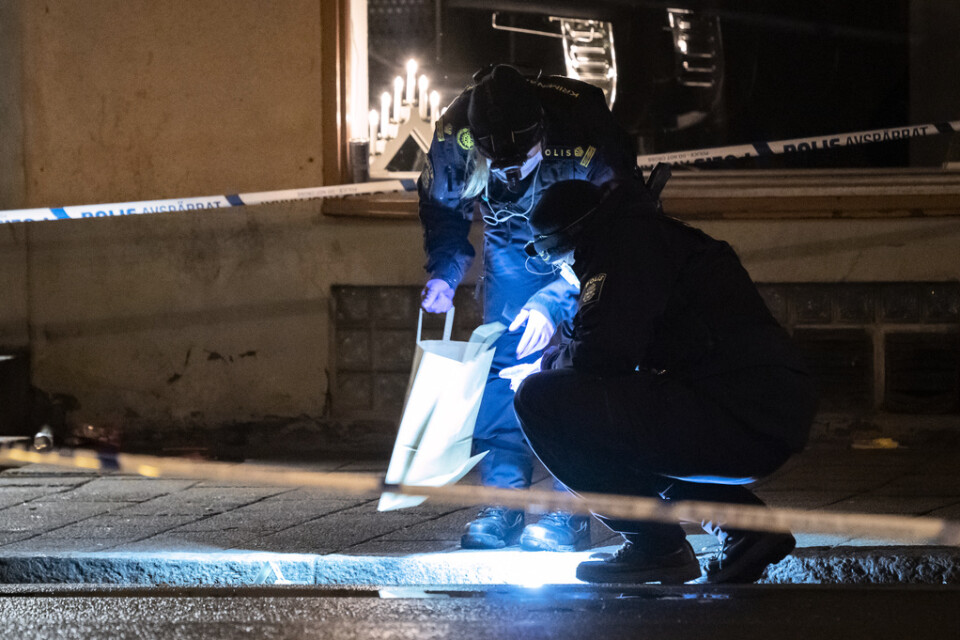En man har avlidit sedan han skottskadats i Kristianstad.