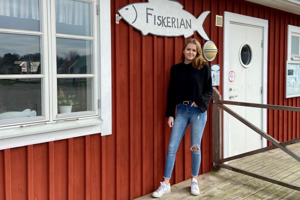 Jasmine Nilsson driver Fiskerian i Hörvik.