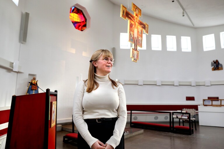 Vilma Rydstedt, 26, skippade juridiken – utbildar sig till diakon