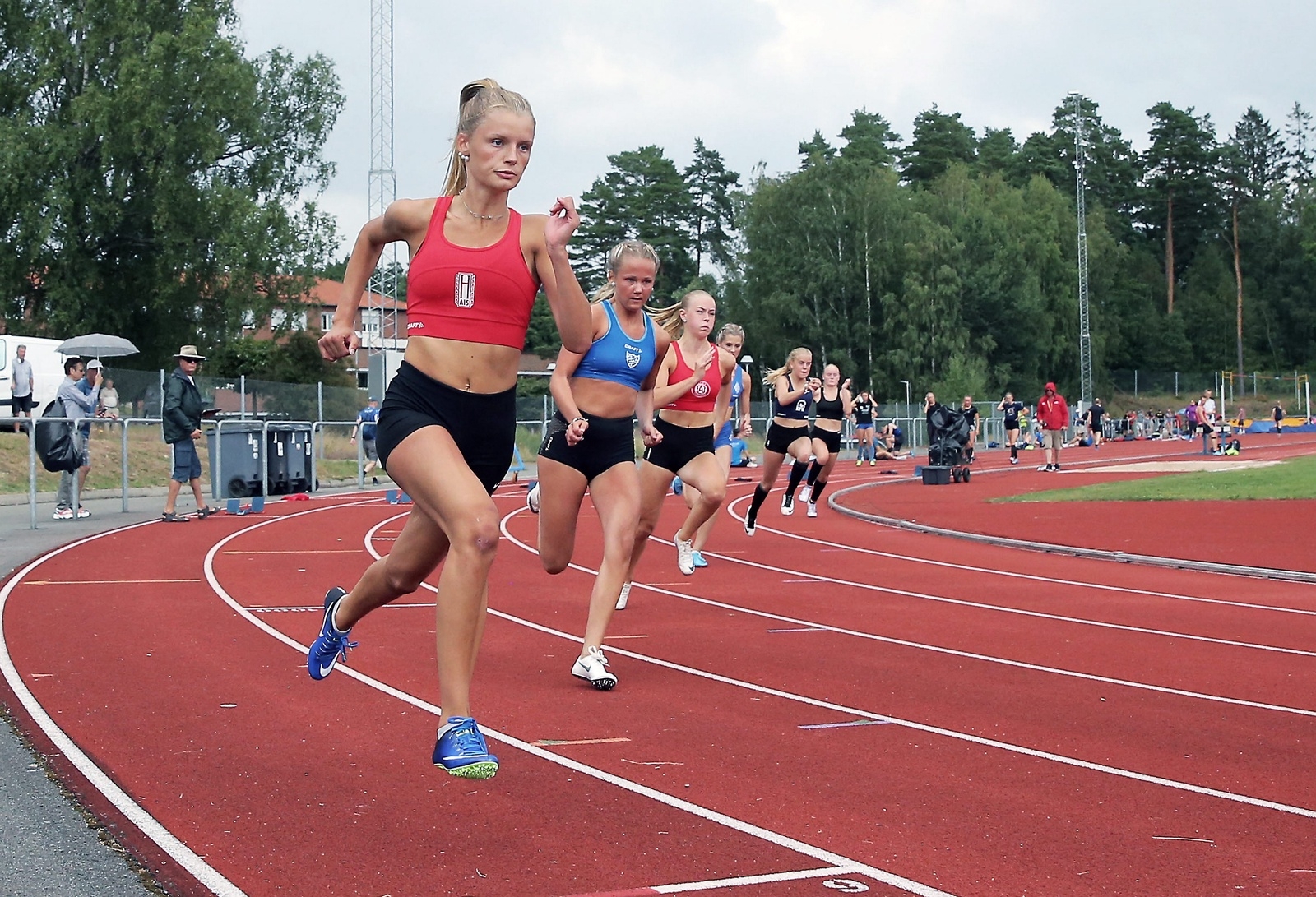 Alice Lind, F17 200m. HAIS-spelen 2019. Foto: Stefan Sandström