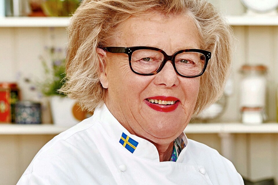 Birgitta Rasmusson har en lång karriär bakom sig men det är ”Hela Sverige bakar” som har gjort henne rikskänd. ”Det är en märklig sak att jag skulle bli tv-kändis på gamla dagar”, säger hon.